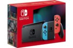 Consola Nintendo Switch con un par de Joy-Cons inalámbricos V3 en rojo y azul neón - Imagen 8